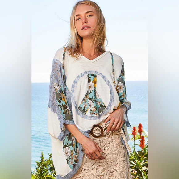 #056 POL oversized lace hoody top - Picture 3 of 8